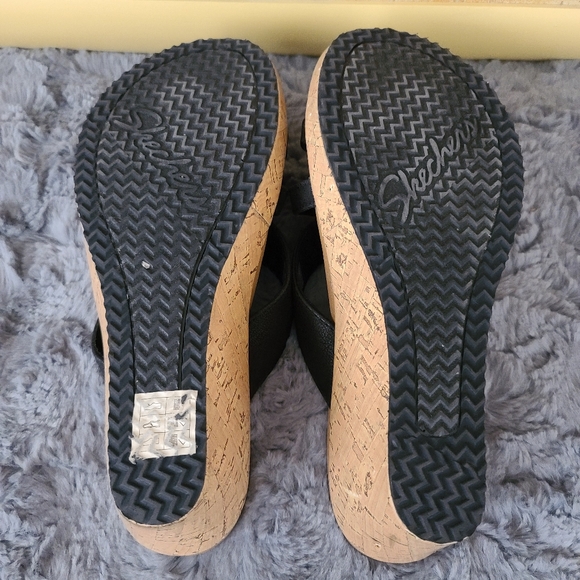 DONATED-Sketchers Beverlee Summer Kiss Sandal - Picture 9 of 9